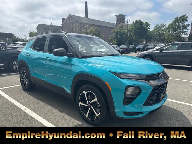 2022 Chevrolet Trailblazer RS photo 2