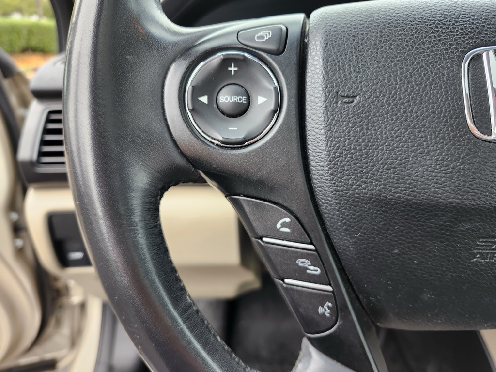 2013 Honda Accord EX-L photo 10