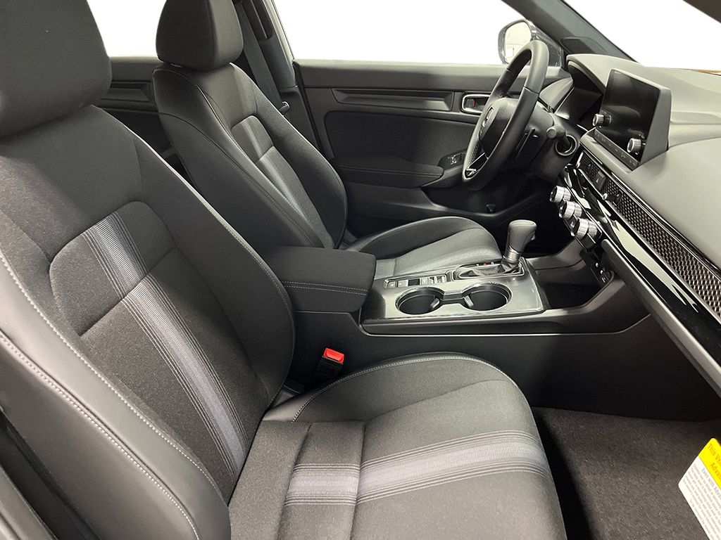 2026 Honda Civic Sport photo 18