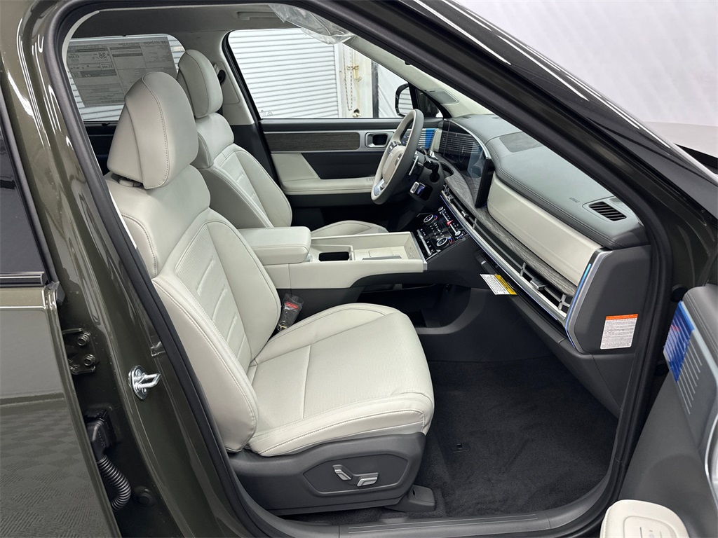 2026 Hyundai Santa Fe Calligraphy photo 14