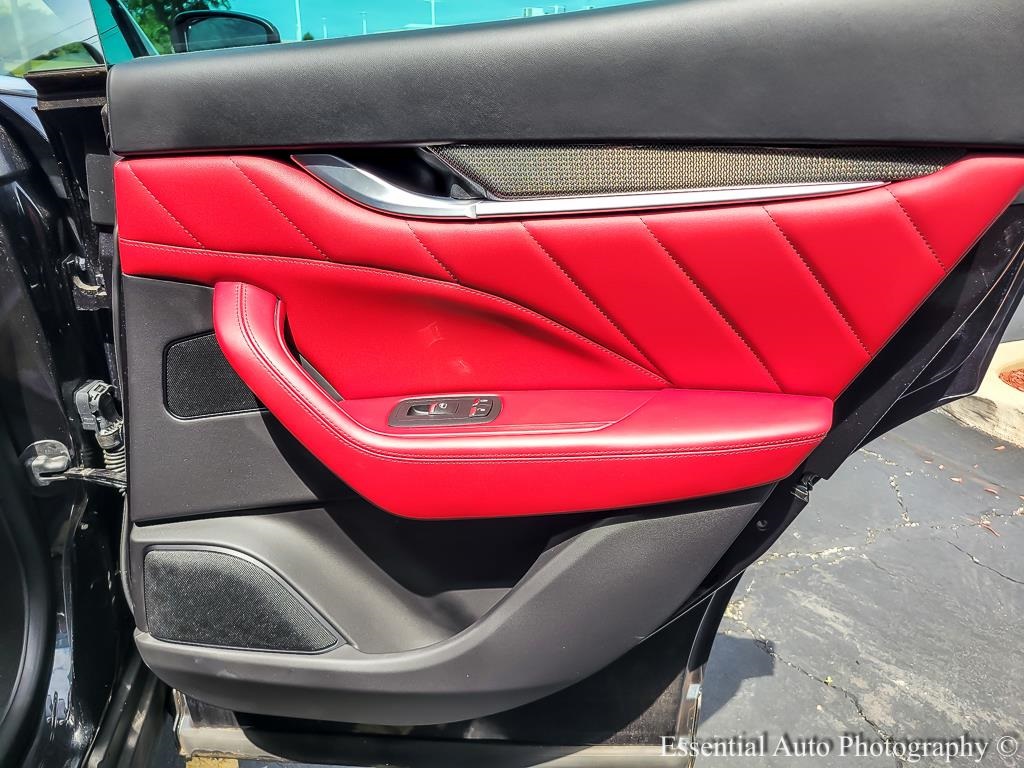 2022 MASERATI LEVANTE - Image 22