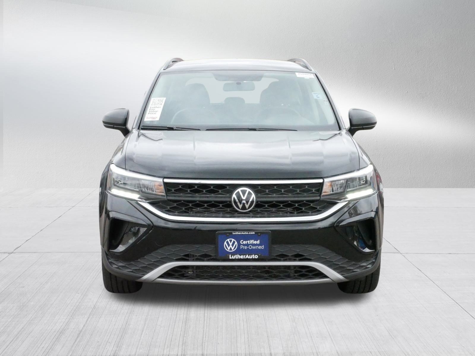 Certified 2022 Volkswagen Taos S with VIN 3VVAX7B22NM081886 for sale in Brooklyn Center, Minnesota