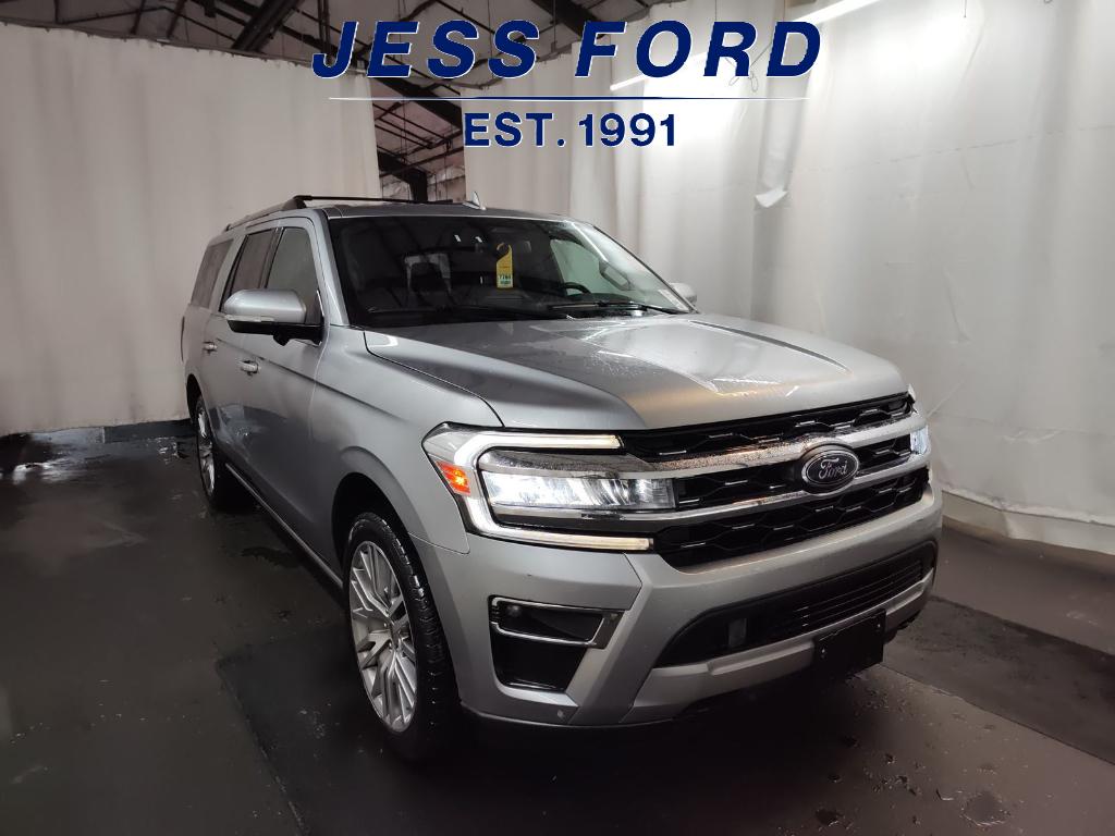 2023 Ford Expedition MAX Limited photo 4