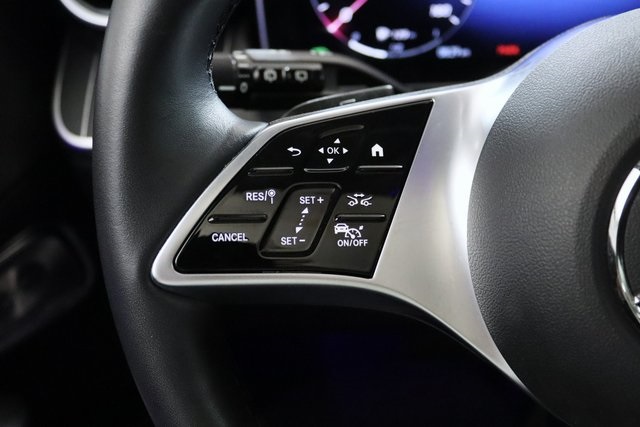 2023 Mercedes Benz GLC 300 4MATIC photo 5