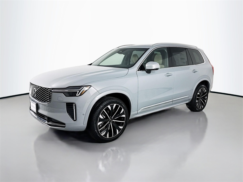 2026 Volvo XC90 Plus