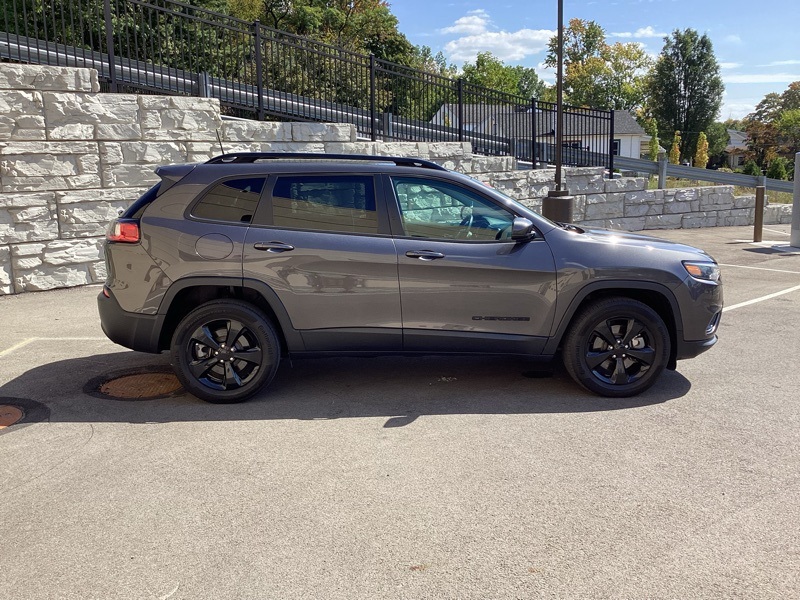 2020 Jeep Cherokee Altitude Sport photo 6