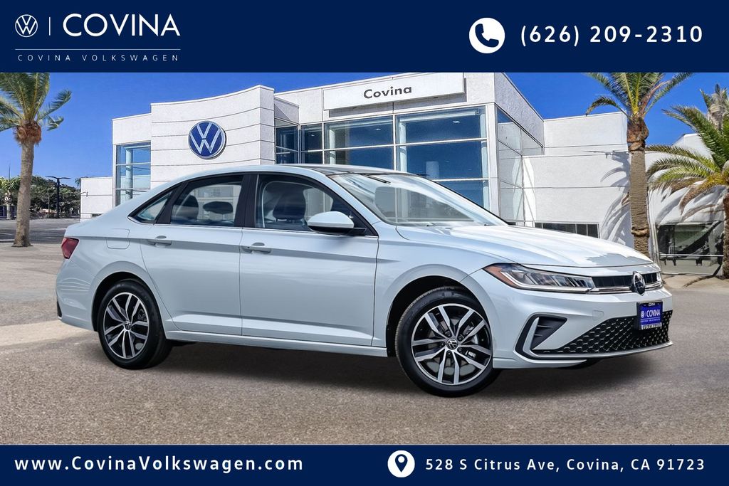 2026 Volkswagen Jetta SE's photo