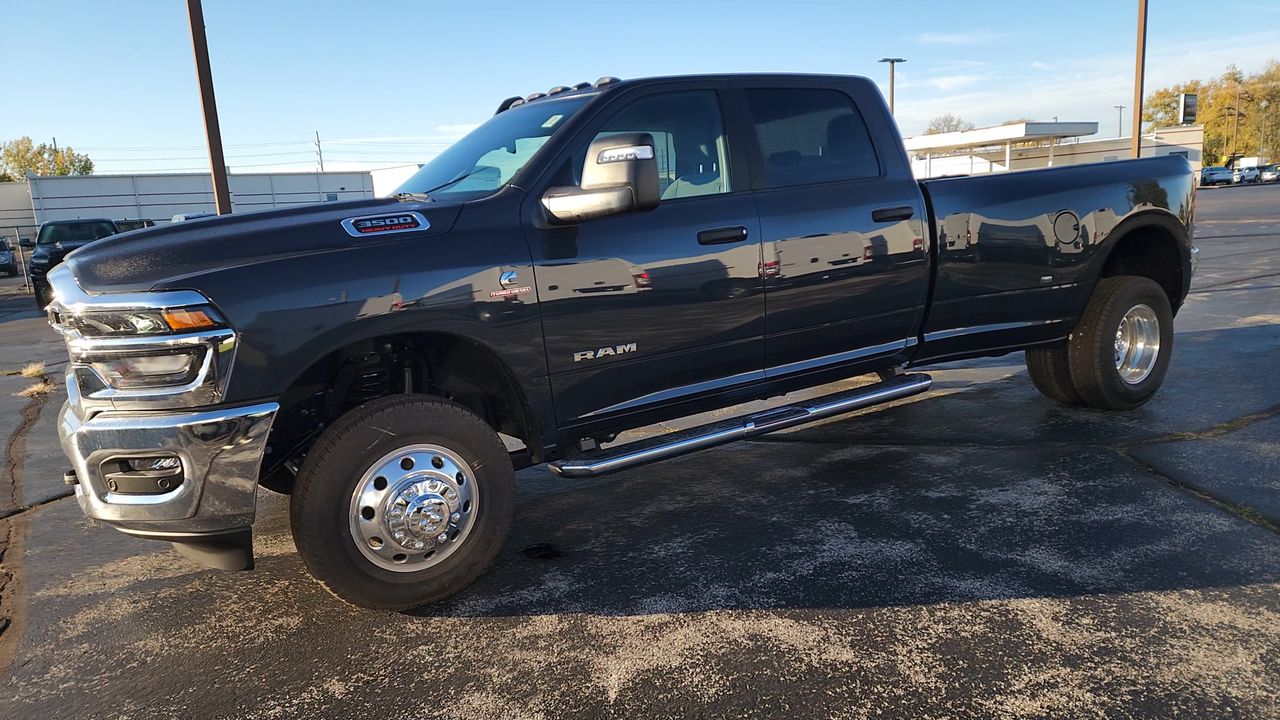 2026 Ram 3500 Big Horn photo 4