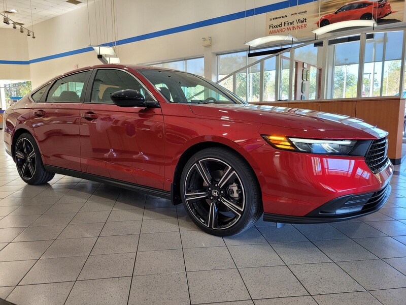 2025 Honda Accord Hybrid Sport photo 3