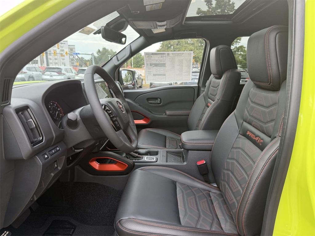 2026 Nissan Frontier Crew Cab PRO-4X photo 13