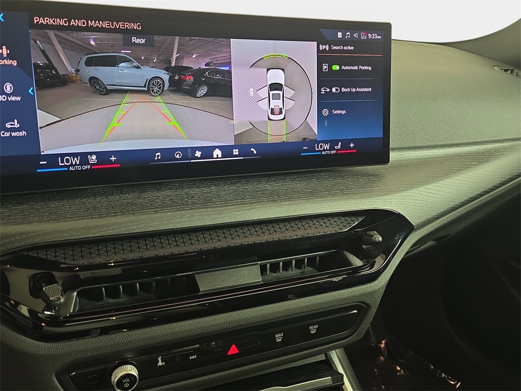 2025 Bmw 330i xDrive Sedan photo 18