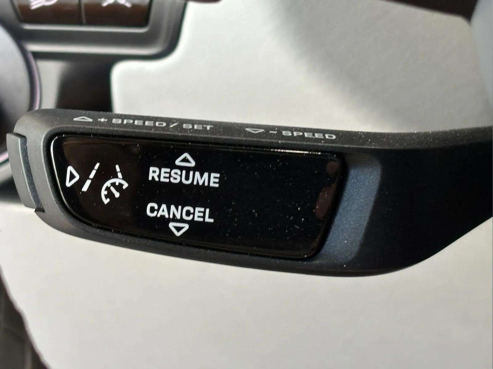 2021 Porsche 911 Turbo S photo 49