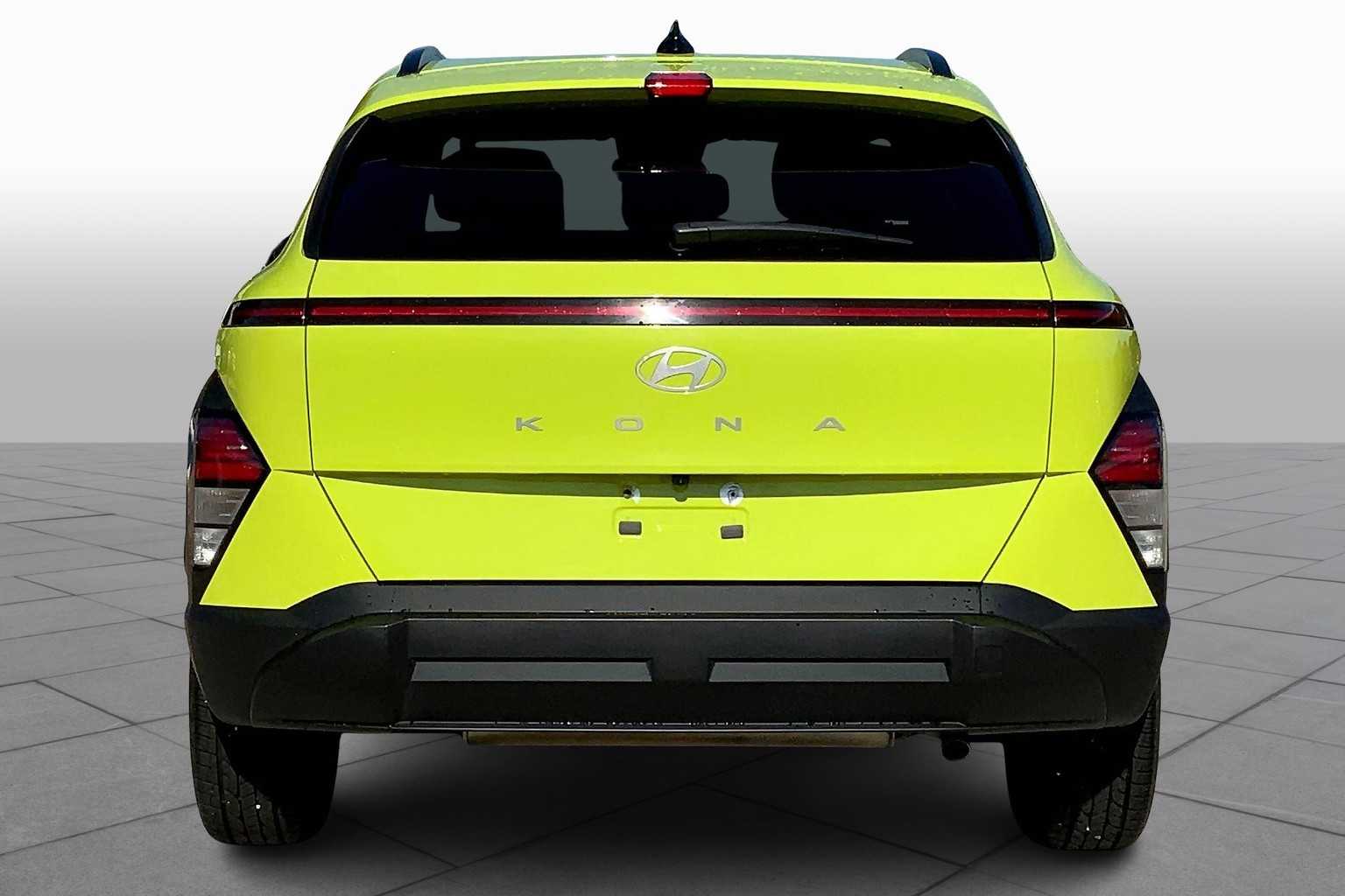 2024 Hyundai Kona SEL photo 4