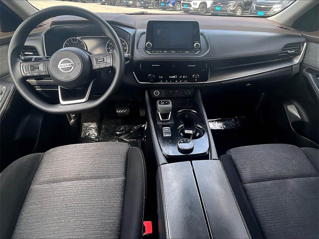 2021 Nissan Rogue SV photo 20