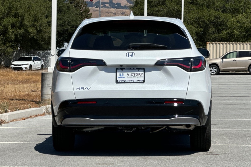 2026 Honda HR-V EX-L photo 5