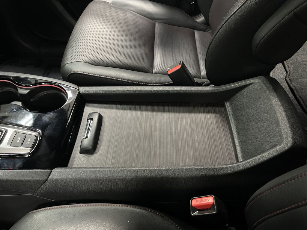 2021 Honda Ridgeline Black Edition photo 20