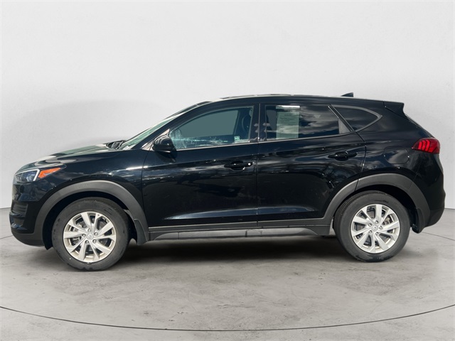 2020 Hyundai Tucson SE photo 2