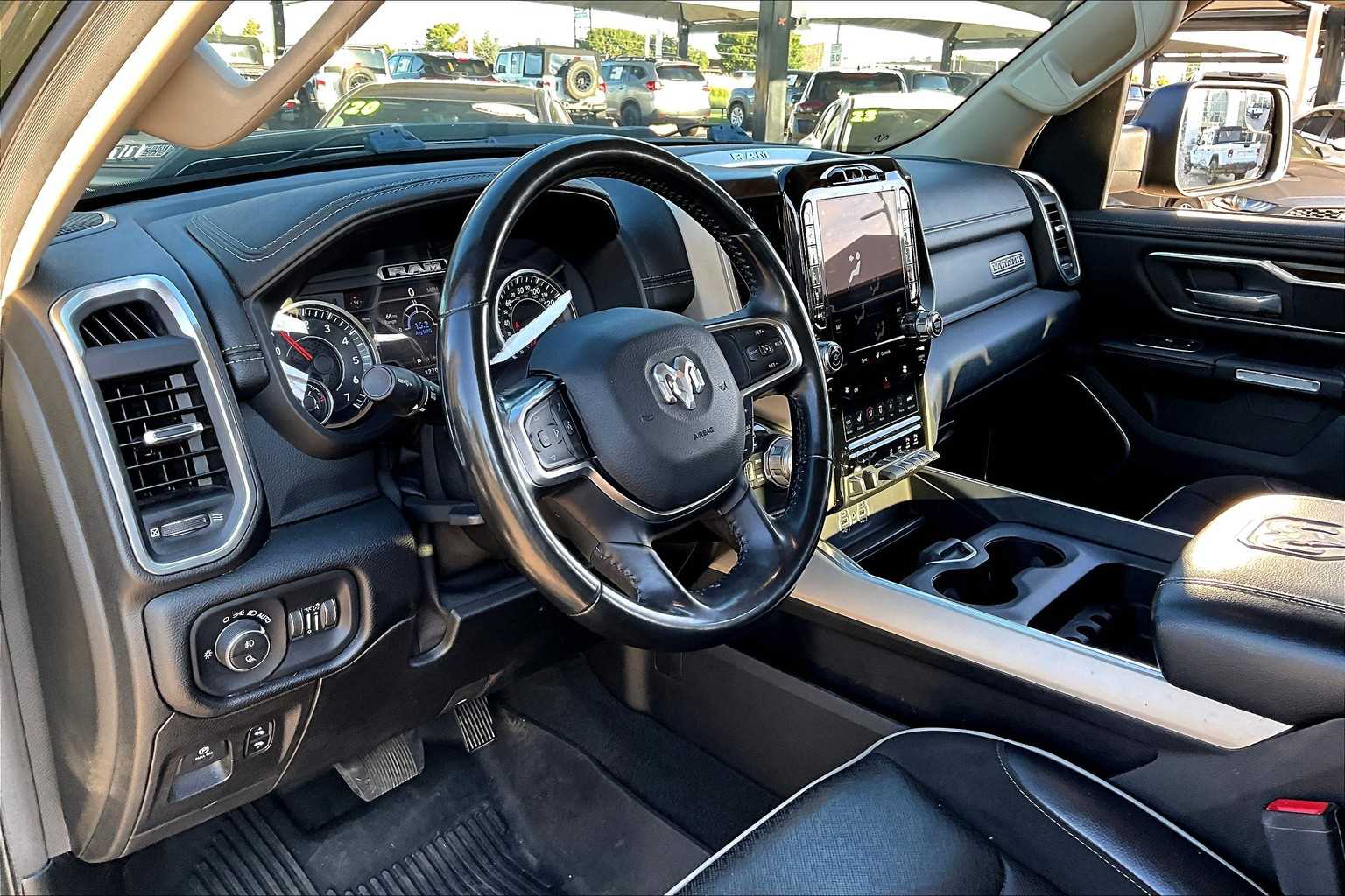 2021 Ram 1500 Laramie photo 17
