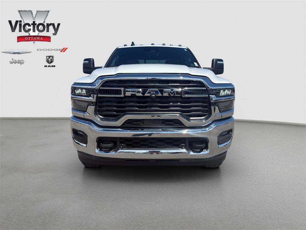 Used 2025 RAM Ram 2500 Pickup Tradesman with VIN 3C6UR5HL6SG547735 for sale in Kansas City