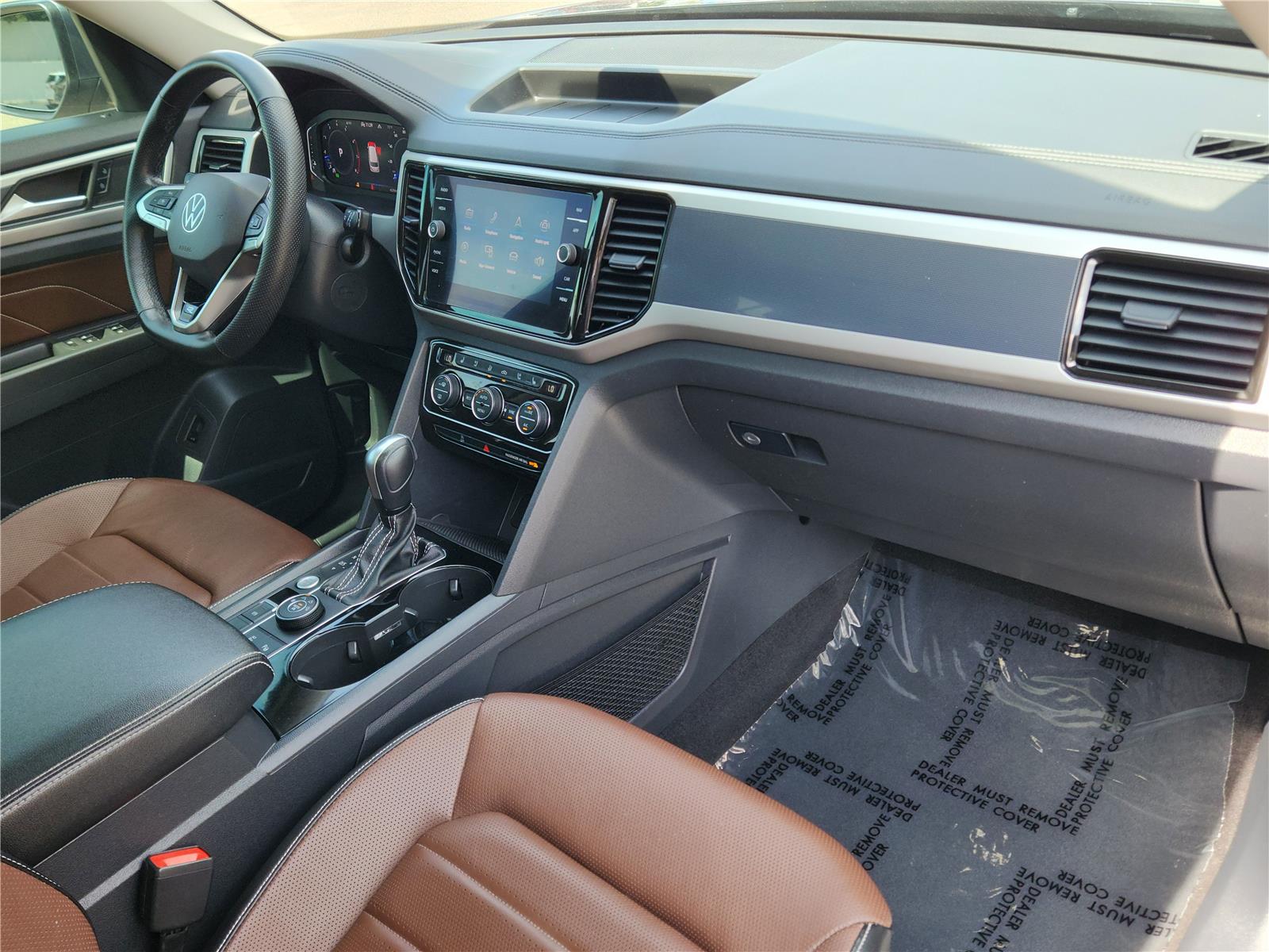 2022 Volkswagen Atlas V6 SEL Premium R-Line photo 9