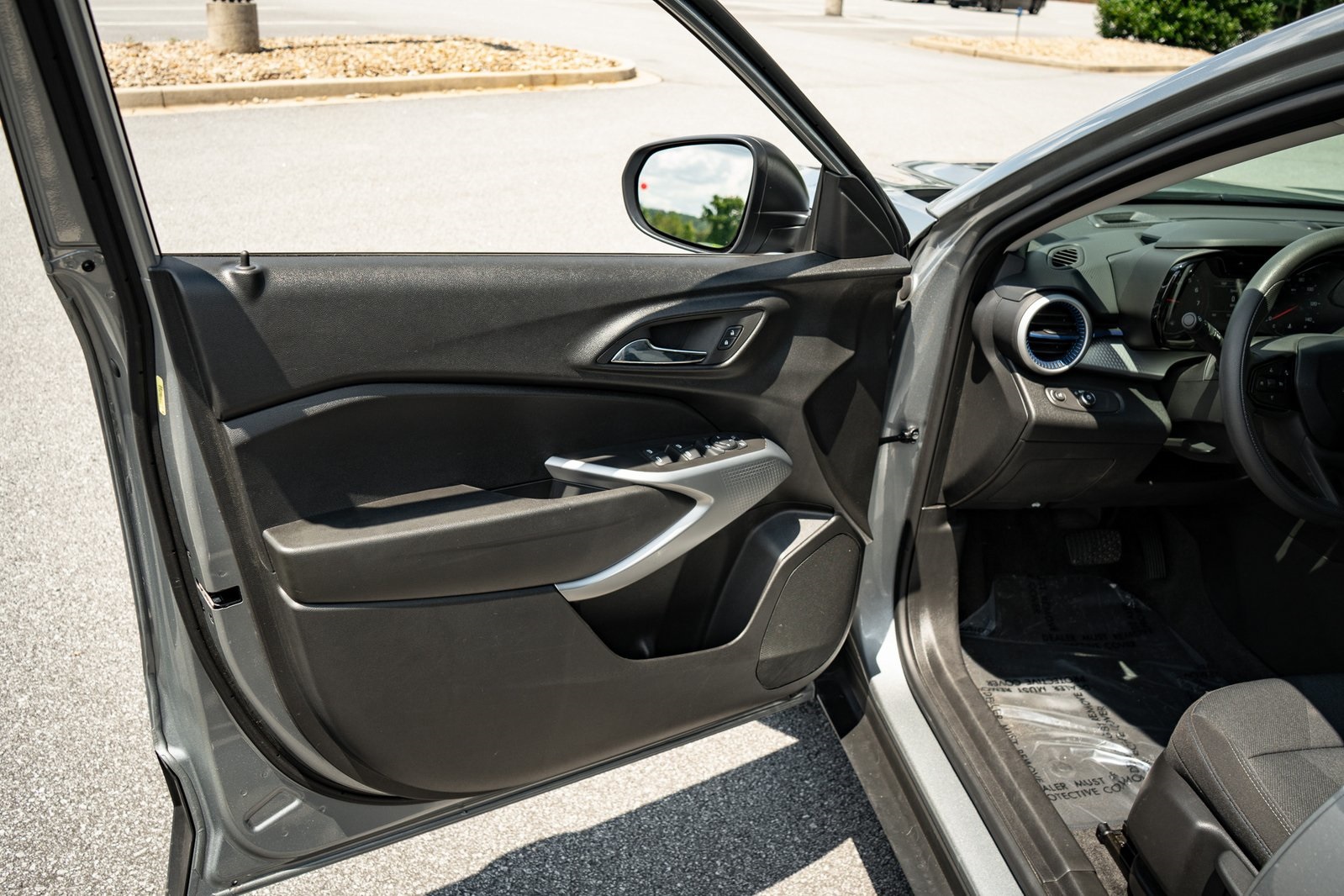 2024 Chevrolet Trax LS photo 12