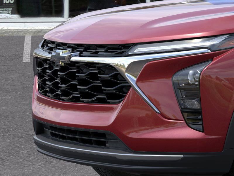 2025 Chevrolet Trax LT photo 13