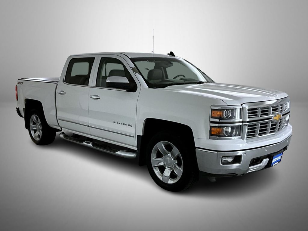 2015 Chevrolet Silverado 1500 LTZ photo 3