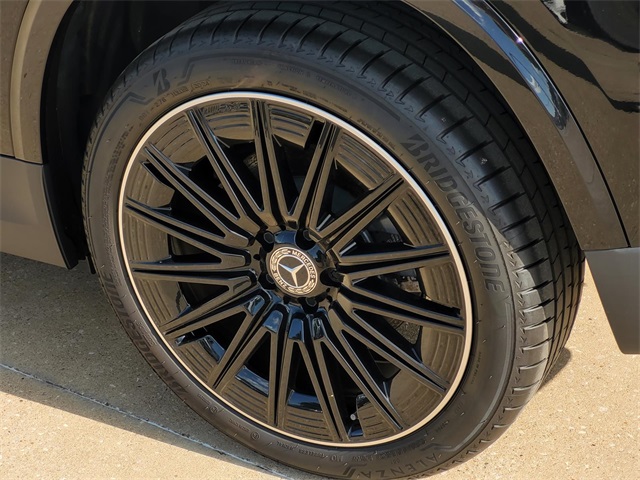 2025 Mercedes Benz GLA 250 photo 4