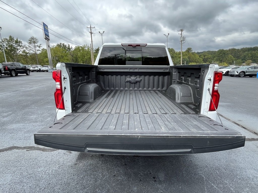 2021 Chevrolet Silverado 1500 LTZ photo 4