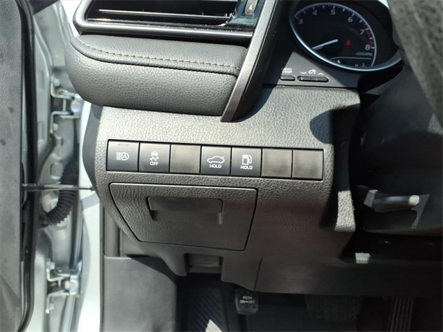 2023 Toyota Camry LE photo 13
