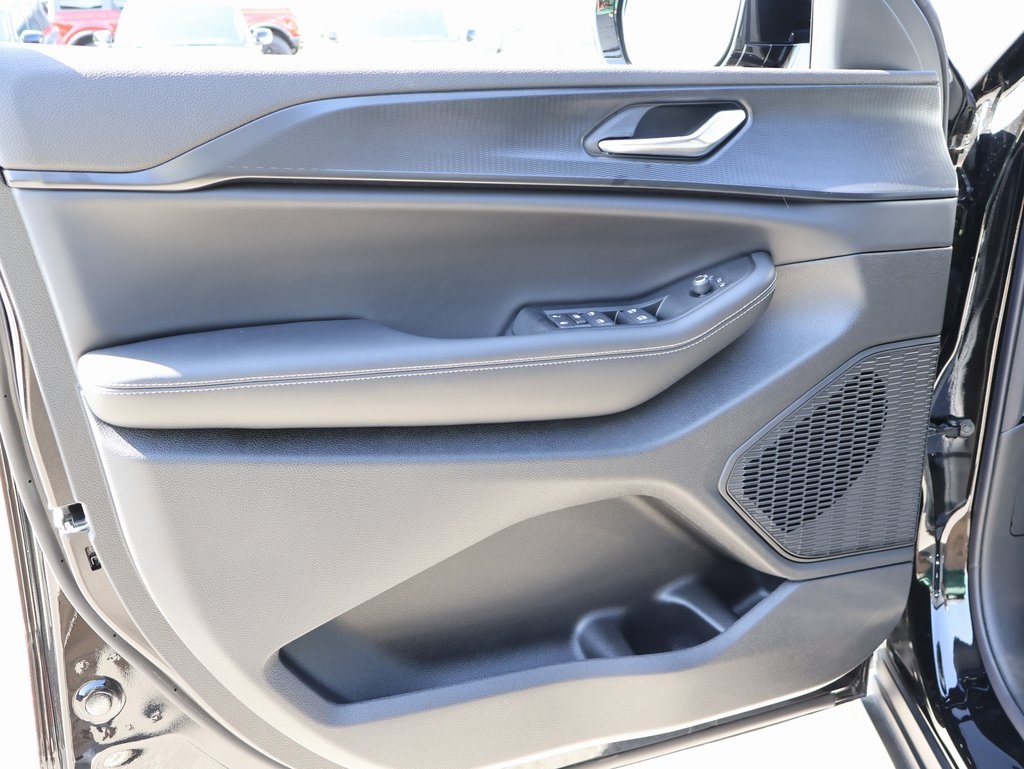 2025 Jeep Grand Cherokee Altitude X photo 22