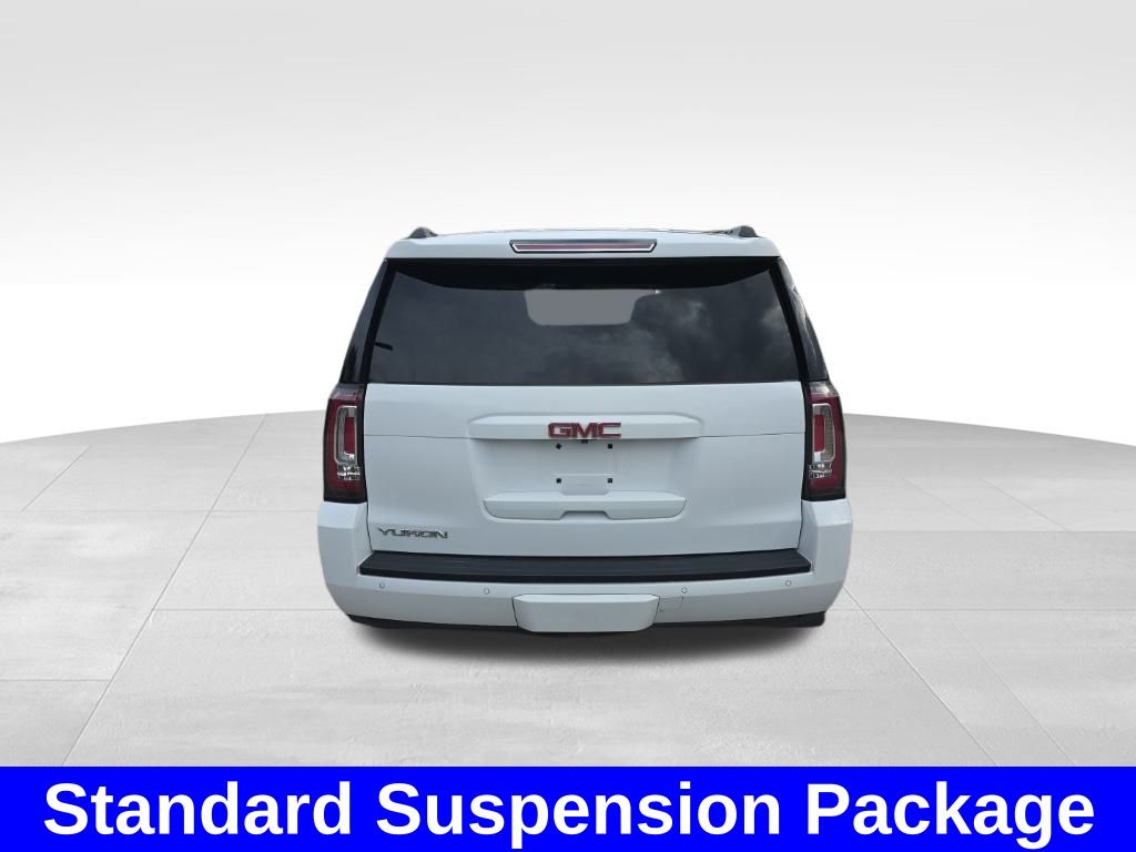 2017 Gmc Yukon SLE photo 4