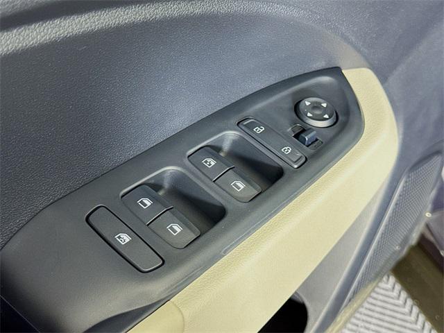 2025 Hyundai Venue Limited photo 26