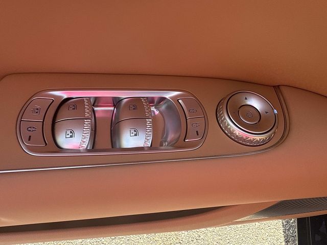 2026 Genesis G90 3.5T E-Supercharger photo 19