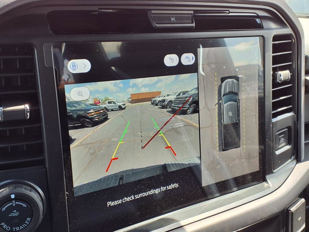 2025 Ford F-150 XLT photo 14