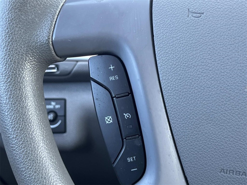 2017 Chevrolet Traverse LS photo 21