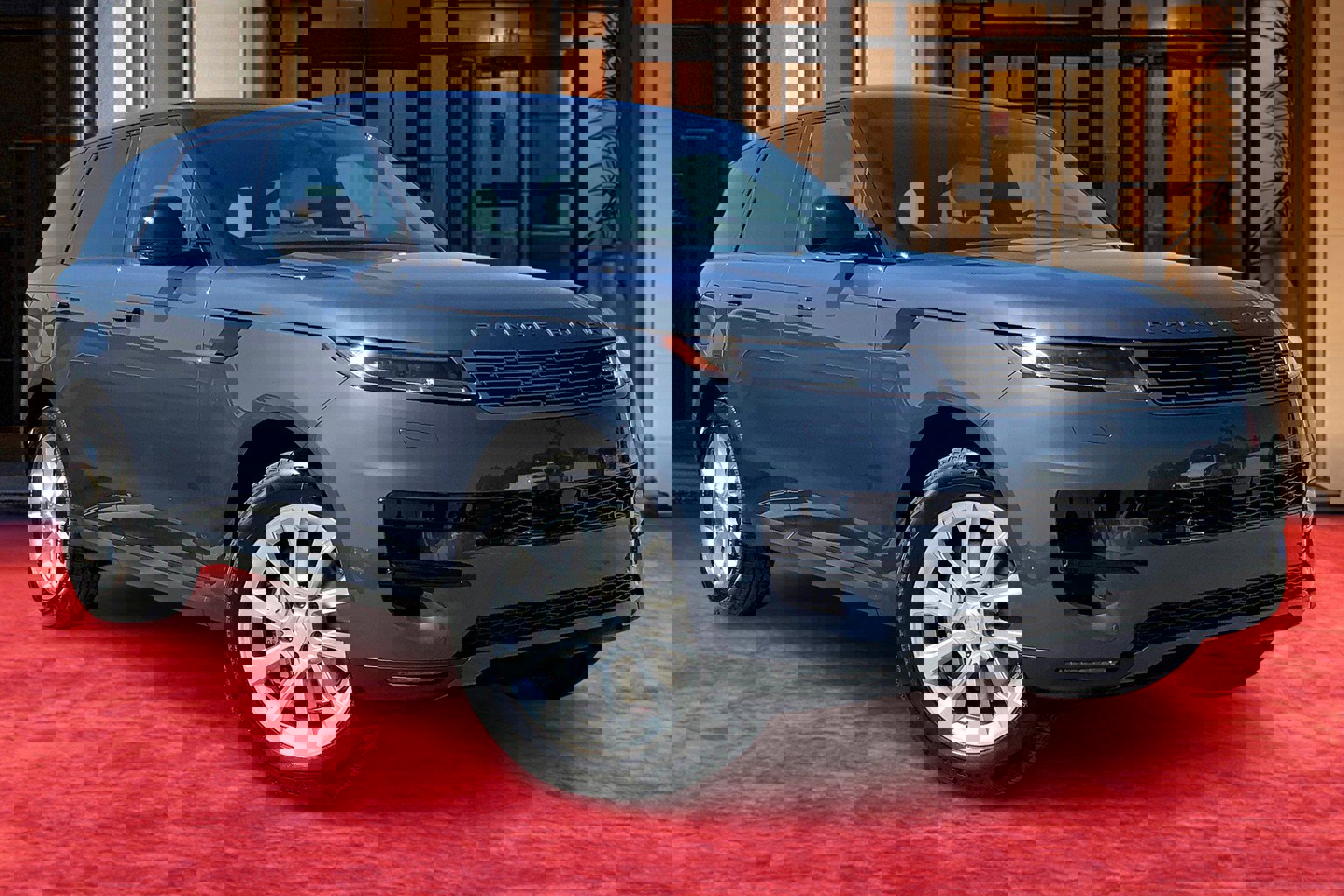 2025 Land Rover Range Rover Sport SE photo 12
