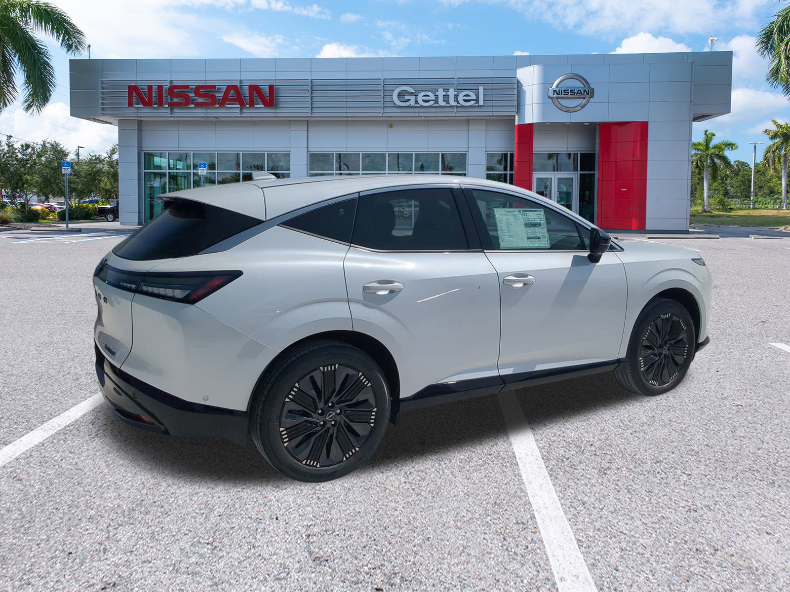 2025 Nissan Murano Platinum photo 4