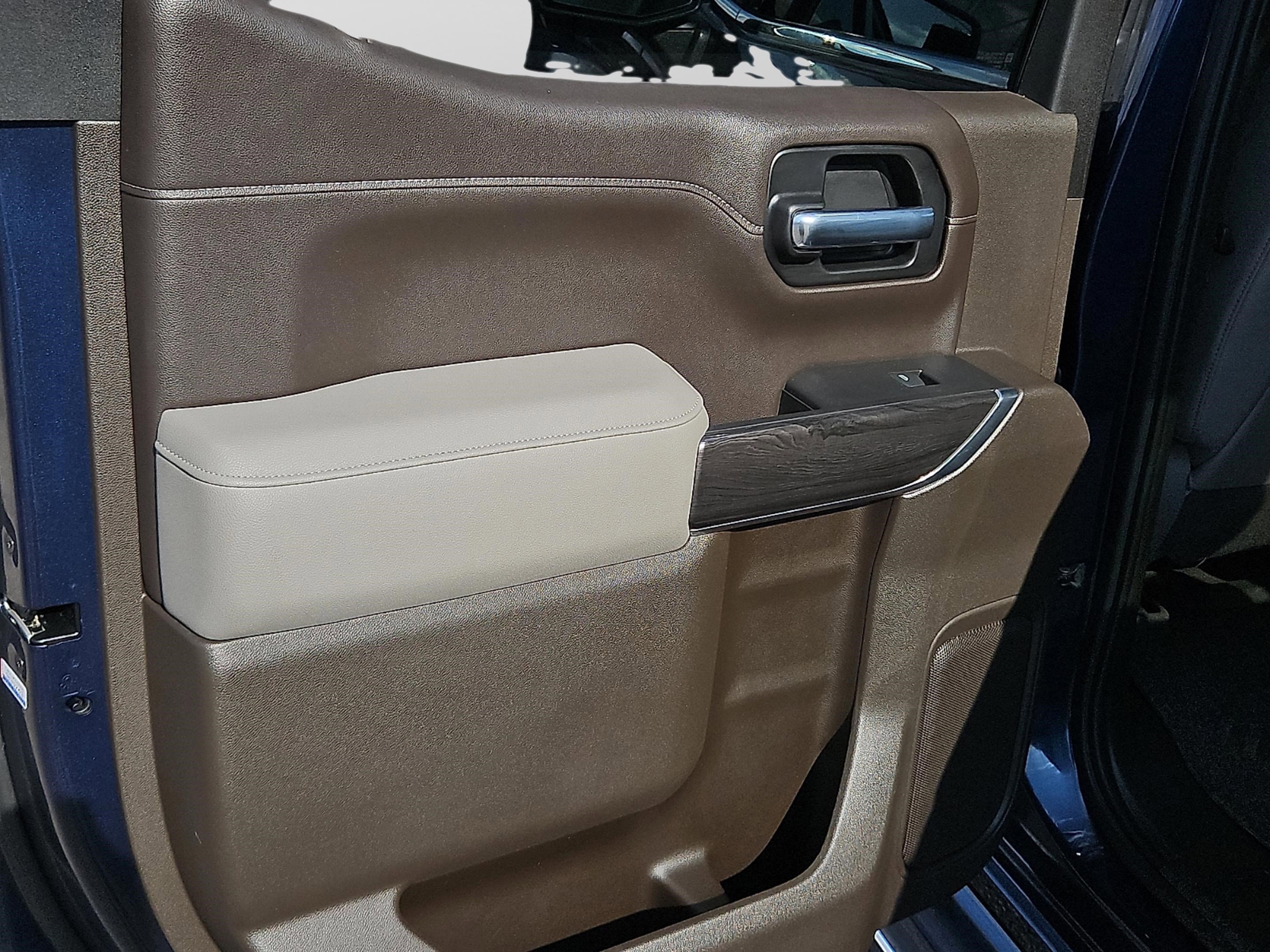 2021 Chevrolet Silverado LTZ photo 27