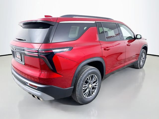 2025 Chevrolet Traverse photo 7