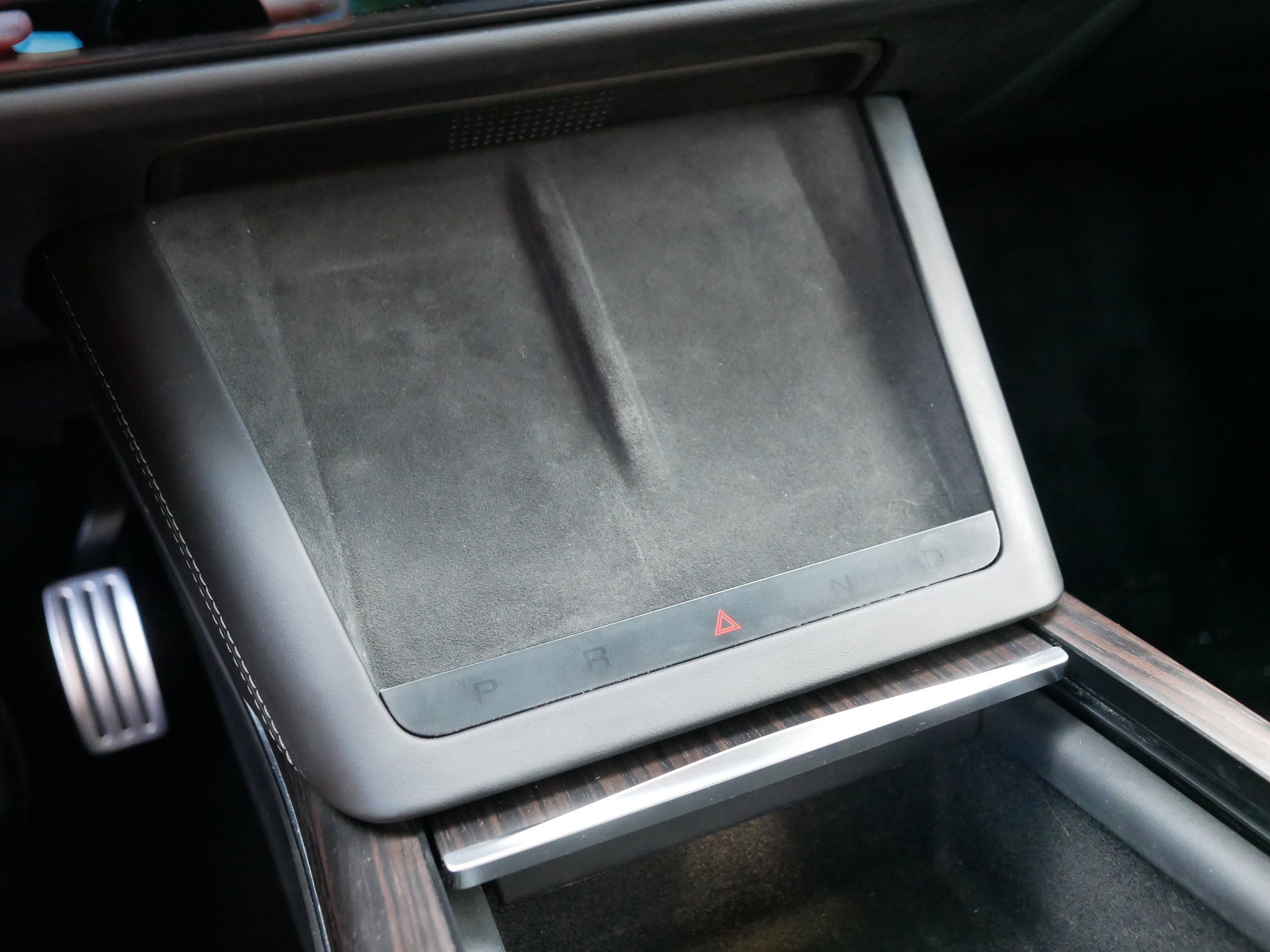 2024 Tesla Model X Long Range photo 27