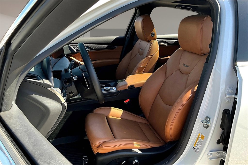 2025 Cadillac CT5 Premium Luxury photo 9