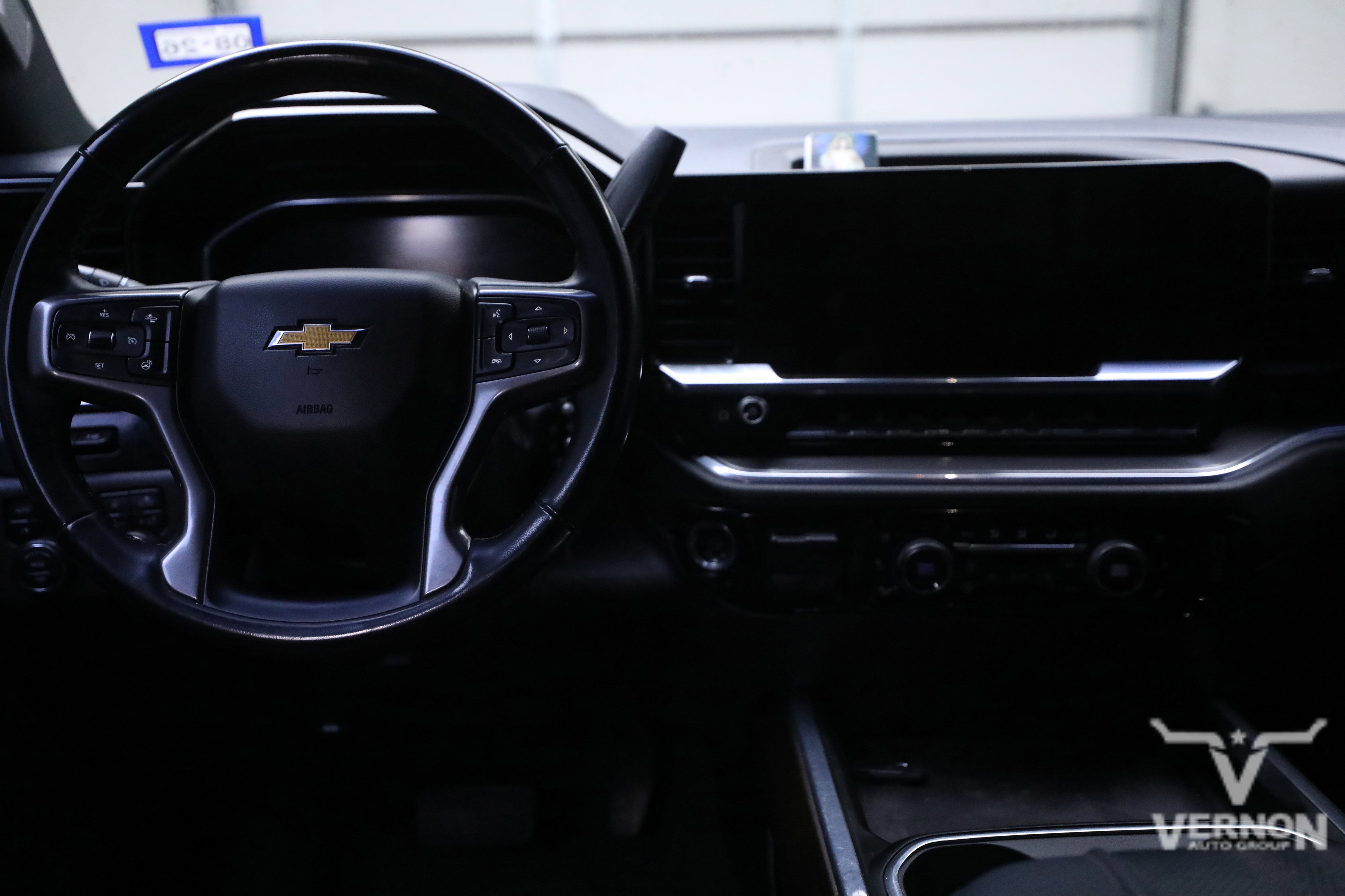 2024 Chevrolet Silverado 3500HD High Country photo 2