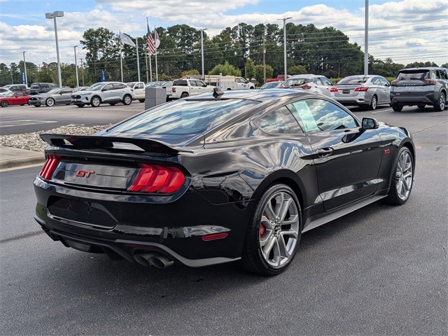 2021 Ford Mustang GT Premium photo 3