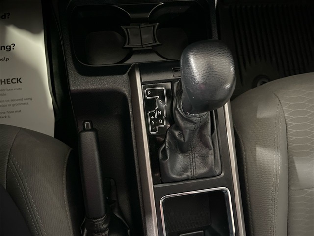 2018 Toyota Tacoma SR5 photo 13