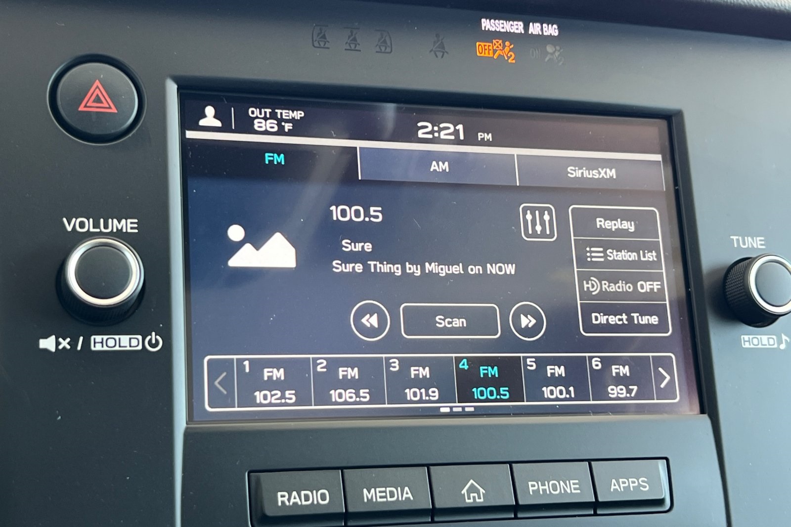 2025 Subaru Outback Base photo 45