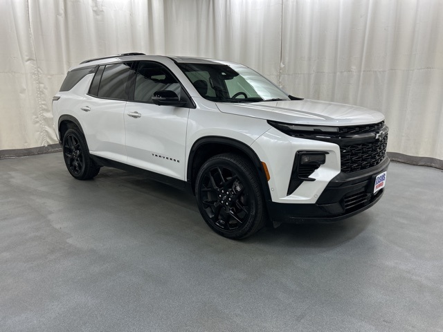 2025 Chevrolet Traverse RS's photo