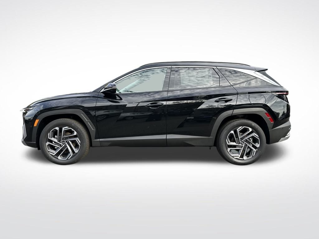 2025 Hyundai Tucson Hybrid Limited photo 3