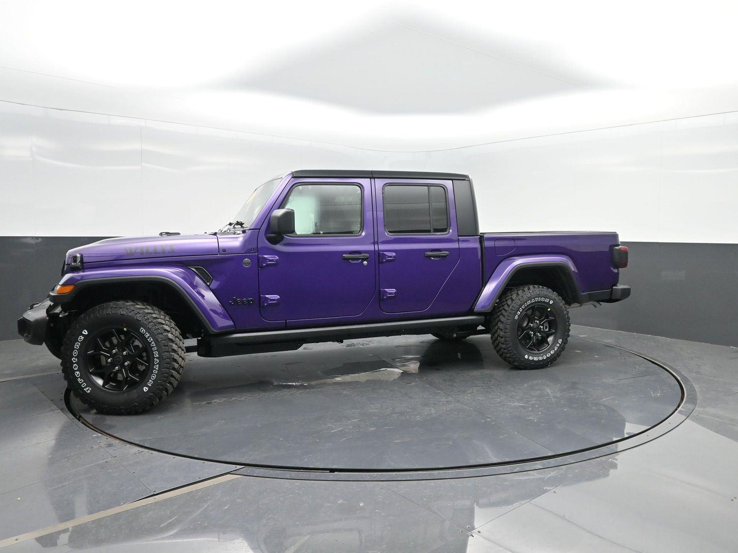 2026 Jeep Gladiator Willys's photo