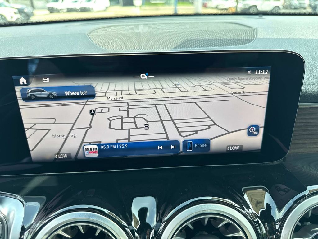 2025 Mercedes Benz GLB 250 4MATIC photo 20